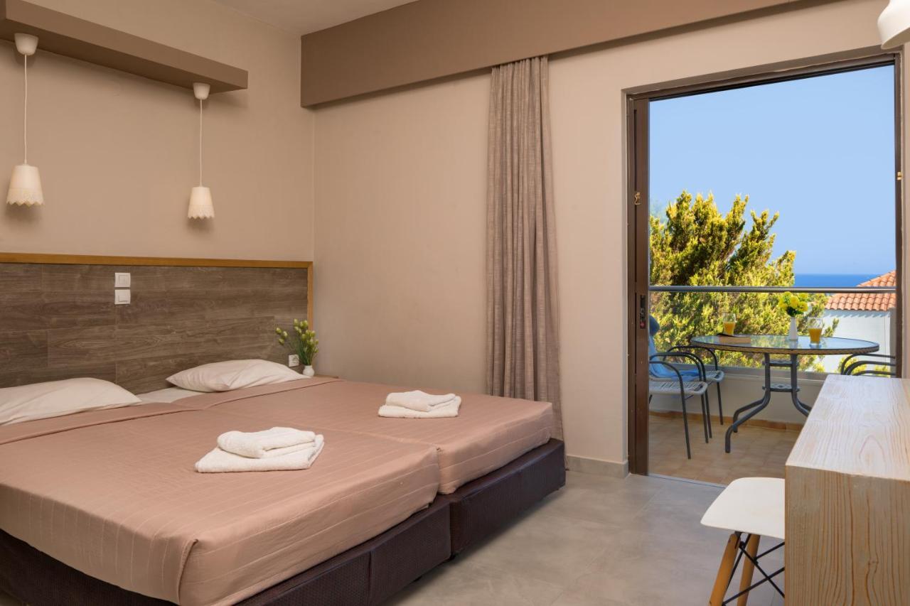 קאטו דרטסו Nireas Hotel מראה חיצוני תמונה